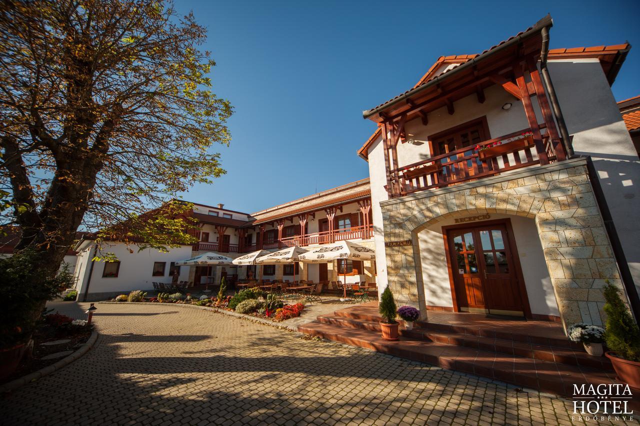 Magita Hotel Basko Ngoại thất bức ảnh